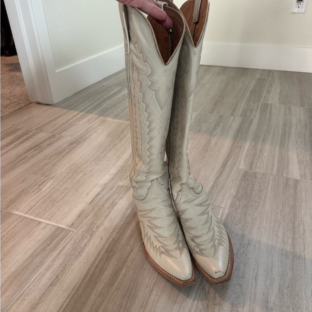 Lucchese PRISCILLA hardly worn!